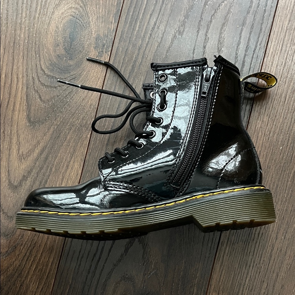Dr. Martens Shiny Black Lace-Up Boots - Picture 8 of 16